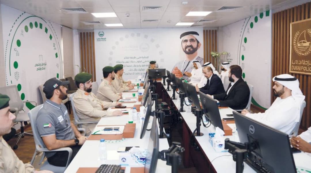 Brigadier Issam Ibrahim Al Awur of Dubai Police meets with Roads and Transport Authority officials to discuss coordination on heavy vehicle traffic safety.