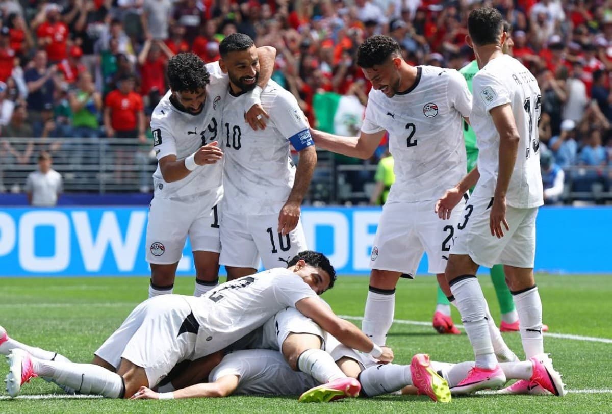Egypt and Iran players prepare ahead of their FIFA World Cup 2026 group stage match scheduled at a Seattle stadium.