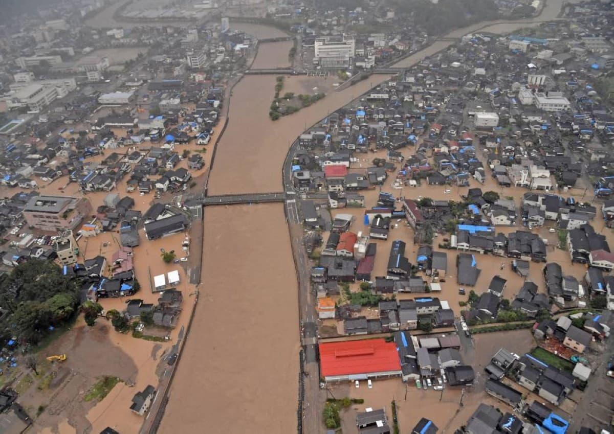 Residents evacuate ahead of Typhoon Malikah as the storm approaches Japan's southern Ryukyu Islands.