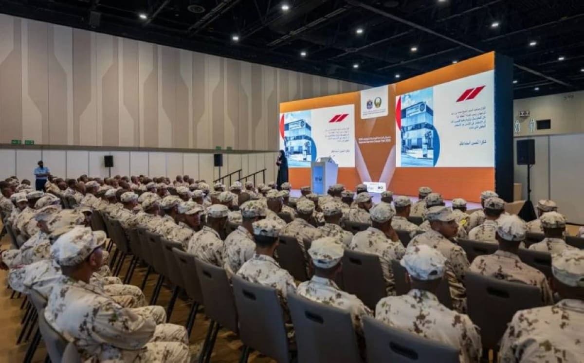 Exhibitors and National Service conscripts interacting at a previous edition of the National Service Employment Exhibition in the UAE.