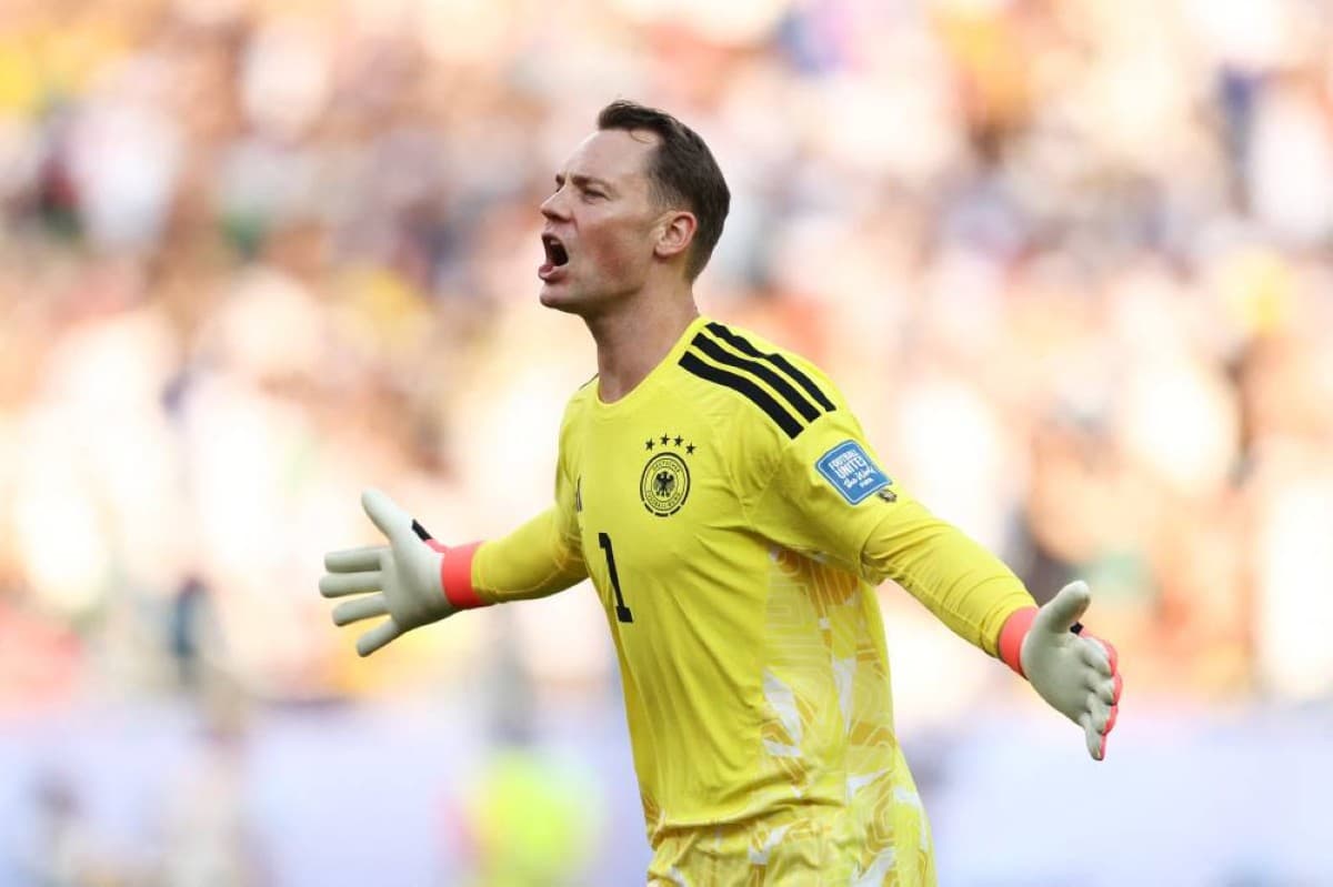 Manuel Neuer in action as Germany's goalkeeper during the 2026 FIFA World Cup match against Paraguay.