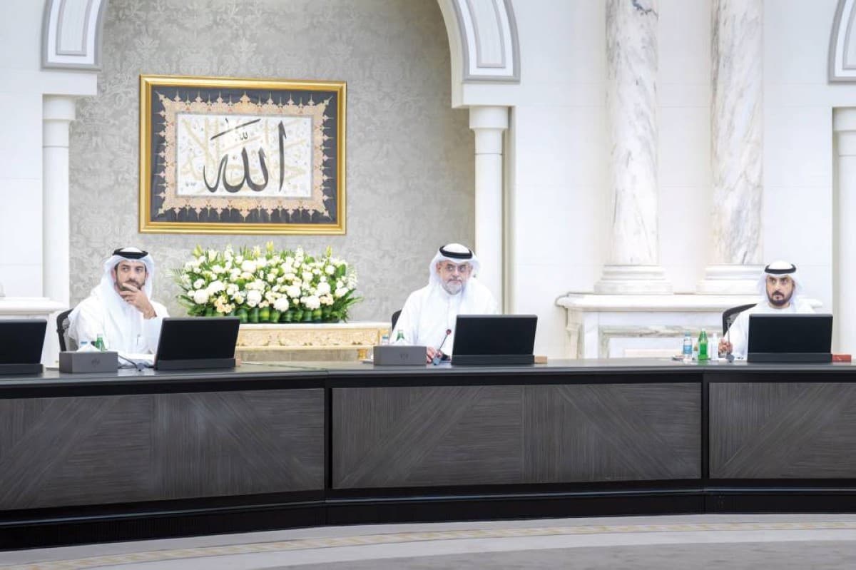 Sheikh Sultan bin Mohammed bin Sultan Al Qasimi chairs the Sharjah Executive Council meeting at the Ruler's office.