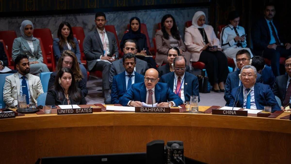 Bahraini Foreign Minister Dr Abdullatif bin Rashid Al Zayani addresses the emergency UN Security Council session on Iran's attacks against Bahrain.