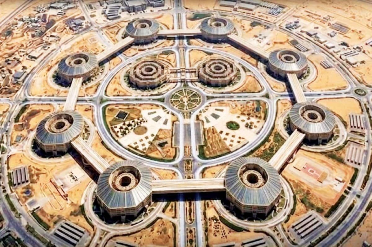 An aerial view of Egypt's Octagon strategic command headquarters in the New Administrative Capital, showing its circular arrangement of octagonal buildings.