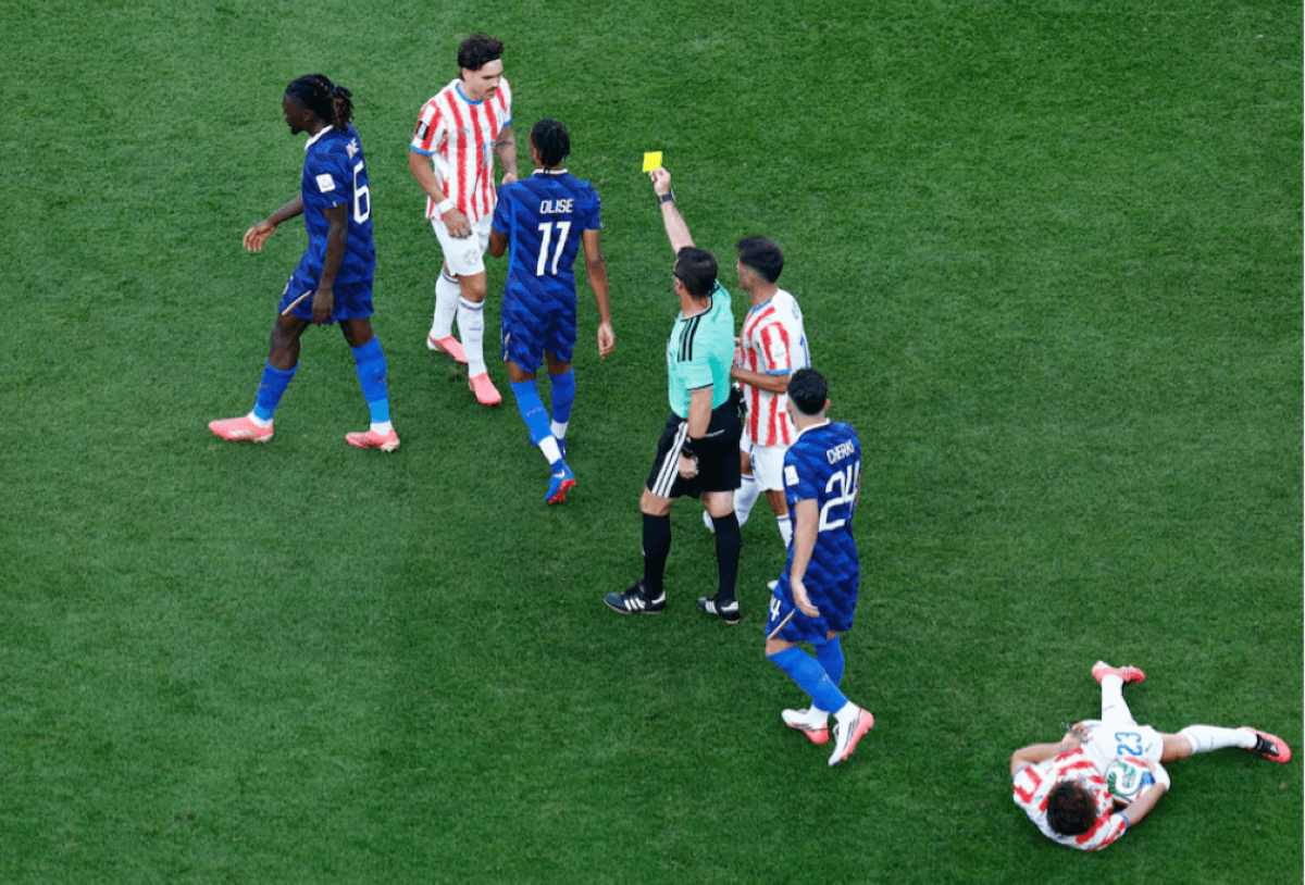 Michael Olise in action for France during their 2026 World Cup round-of-16 match against Paraguay.
