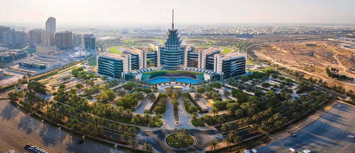 A skyline view of a major UAE city illustrating the country's status as a leading global hub for foreign direct investment.