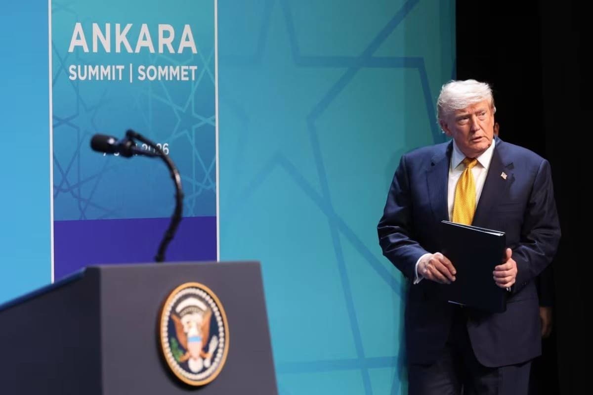 US President Donald Trump meets with Ukrainian President Volodymyr Zelensky at the NATO summit in Ankara.