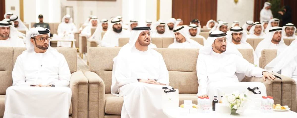 Awareness forum organised by Dubai Civil Defence General Command on addiction risks and treatment, attended by senior officers and community partners.