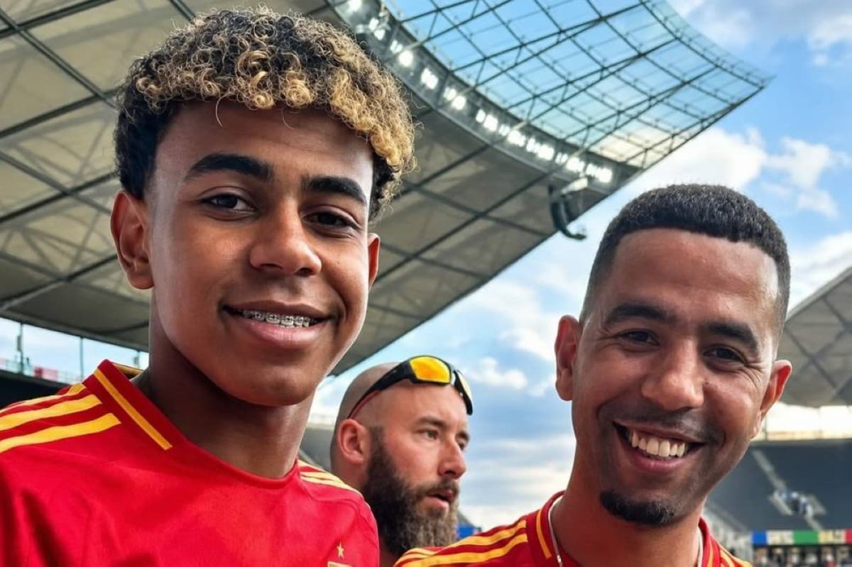 Lamine Yamal in action for the Spanish national team during the 2026 World Cup.