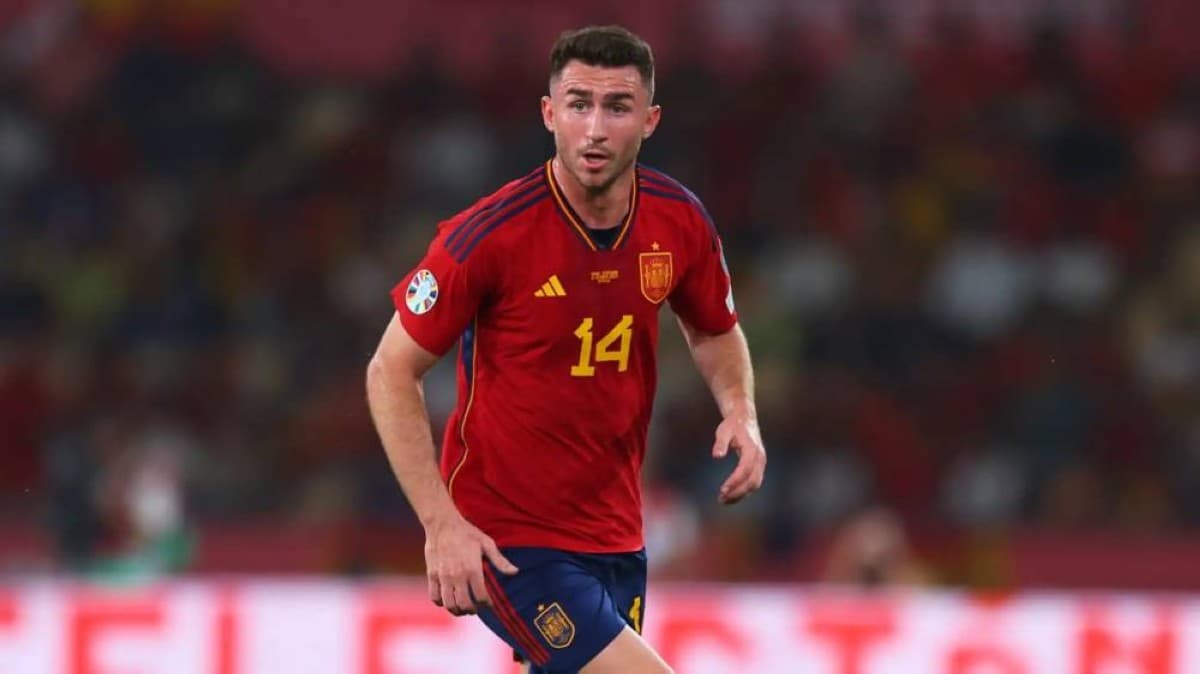 Aymeric Laporte in action for Spain during the 2026 World Cup, wearing the Spanish national team kit.