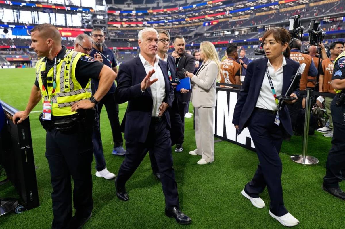Didier Deschamps on the touchline during France's semi-final defeat to Spain at the 2026 World Cup.