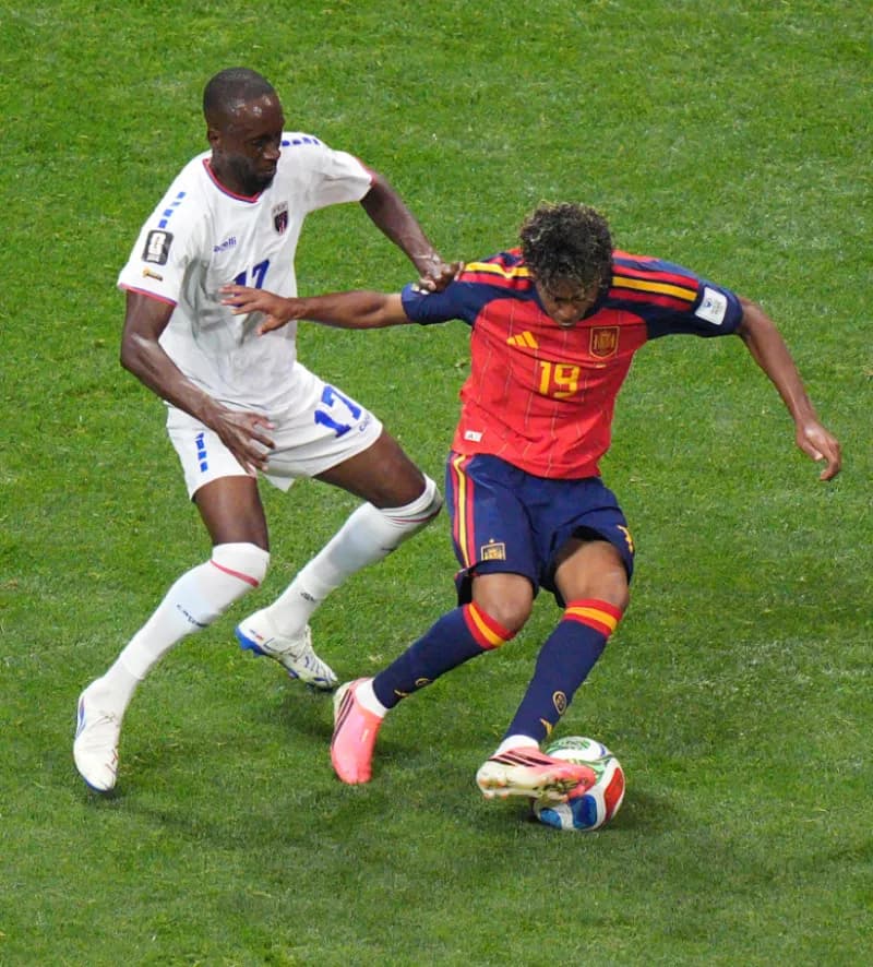 Spain players during their goalless draw against Cape Verde in Atlanta at the 2026 FIFA World Cup group stage.
