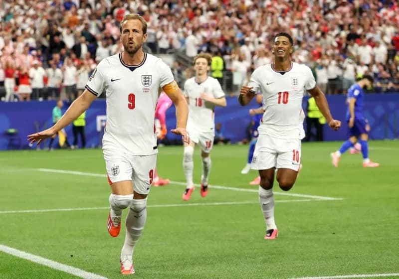 Harry Kane leads the England attack during their victory over Croatia at the 2026 World Cup.