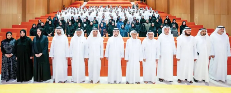 His Excellency Saeed Mohammed Al Tayer honouring DEWA graduates at the Master's in Future Energy Systems and Technologies ceremony.