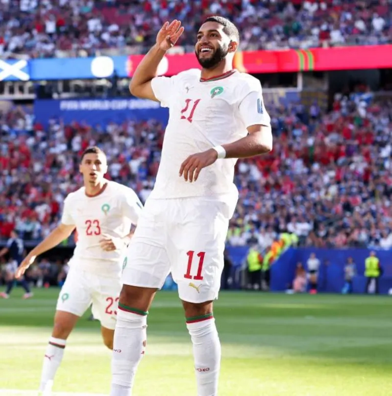 asserting that the coach once again succeeded in reading the opponent's cards with great skill. Star player Ismail Saïbari received the lion's share of the praise, with the newspaper describing him as
