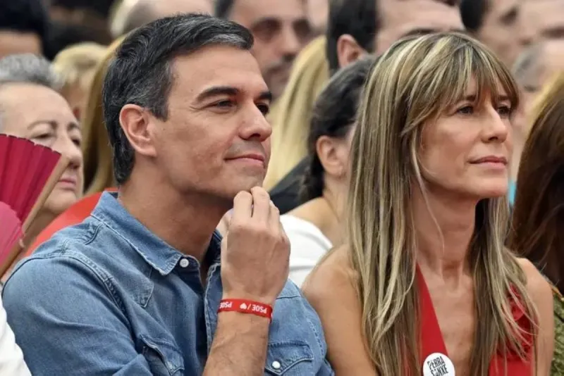 Begoña Gómez, wife of Spanish Prime Minister Pedro Sánchez, leaving a courthouse in Spain amid a corruption investigation.