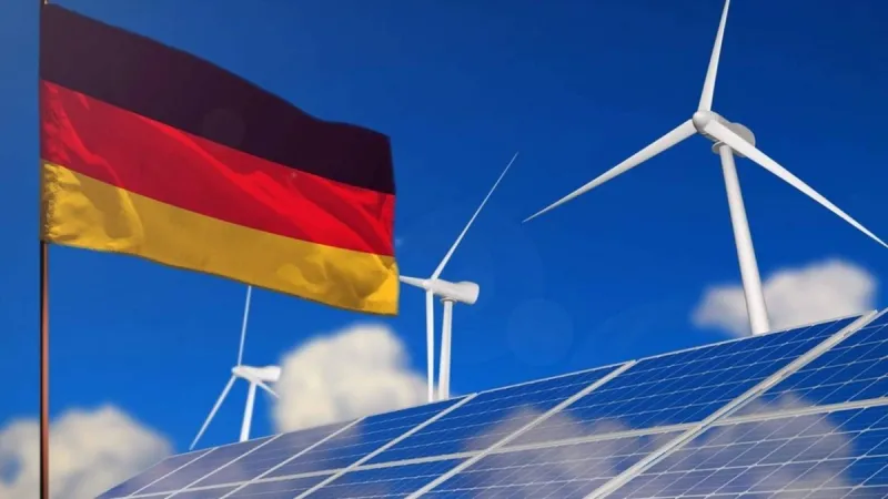 Solar panels installed on rooftops and in open-field facilities in Germany, illustrating the country's expanding solar energy capacity.