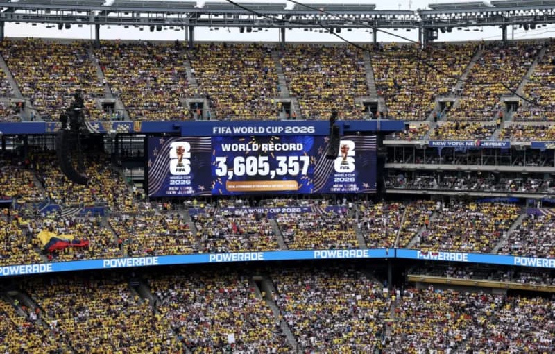 Fans packed into MetLife Stadium in East Rutherford, New Jersey, during a 2026 FIFA World Cup group stage match.