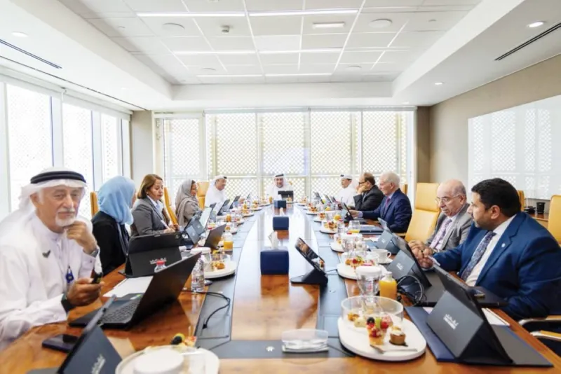 The University of Dubai Board of Trustees meeting in session, chaired by His Excellency Dr. Rashid Ahmed bin Fahd.