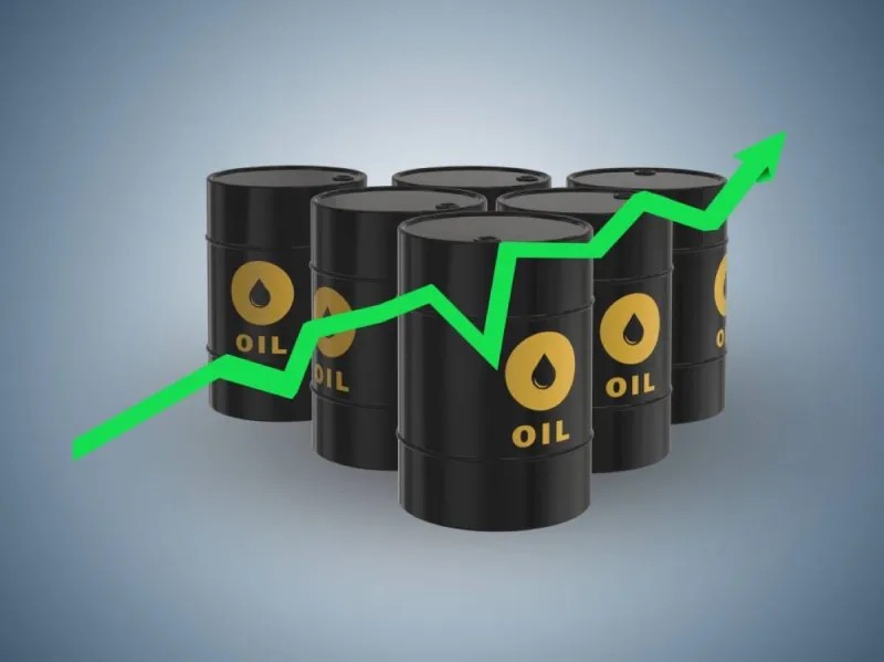 Oil barrels and price chart illustrating the rise in global crude oil prices.