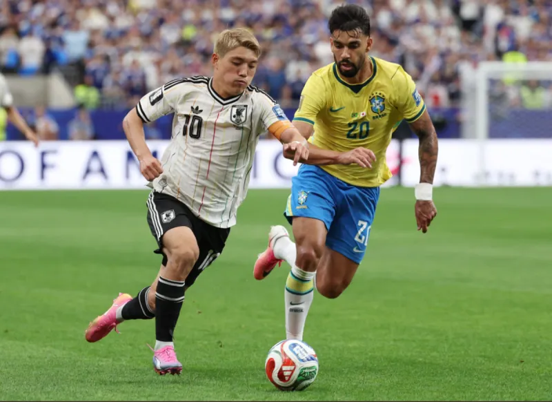 Brazilian midfielder Lucas Paquetá in action during Brazil's World Cup campaign.