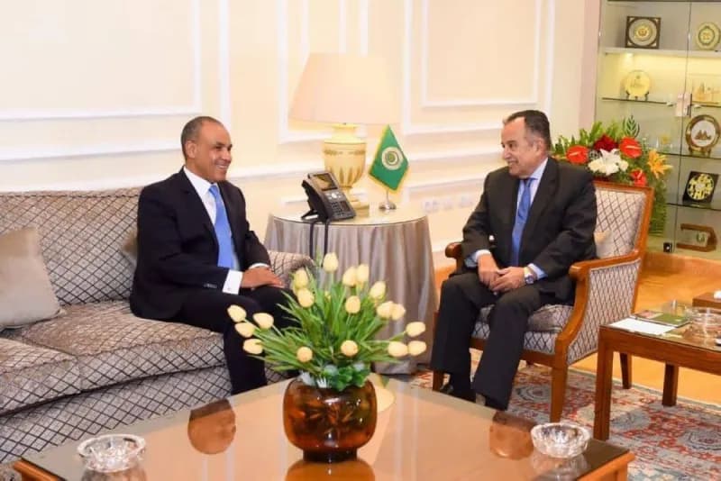 Arab League Secretary-General Nabil Fahmy meets with Egyptian Foreign Minister Dr Badr Abdelatty at the Arab League headquarters.