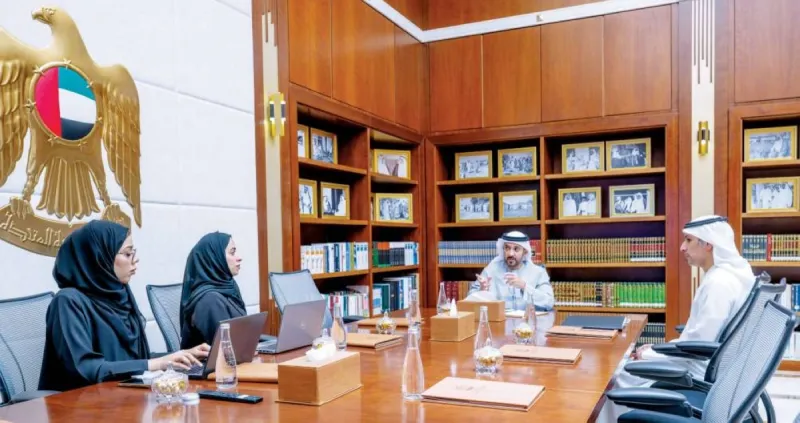 Sheikh Abdul Aziz bin Humaid Al Nuaimi chairing a meeting at the Amiri Court in Ajman to review investment attraction efforts.